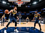 勇士不敌掘金遭遇两连败